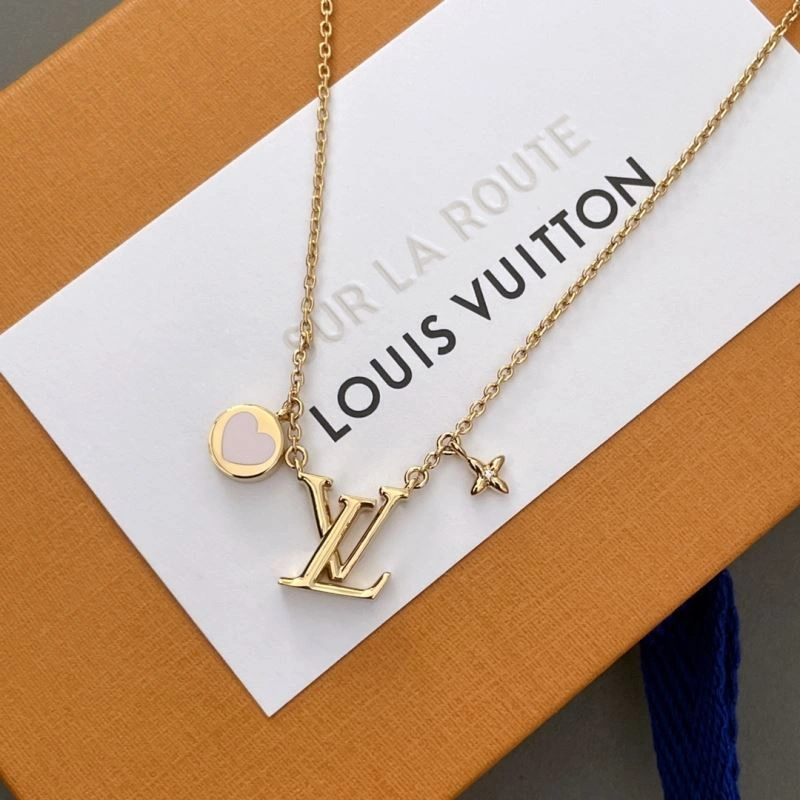 Compact Louis Vuitton Necklaces 251069