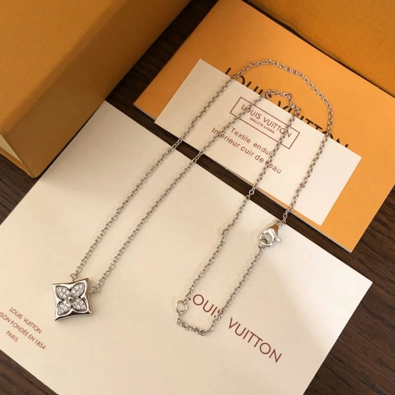 SportInspired Louis Vuitton Necklaces 251066