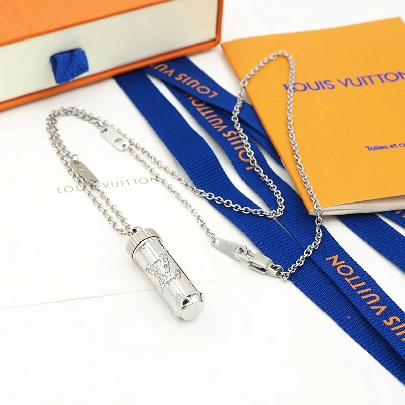 Louis Vuitton Necklaces DailyWear 251065