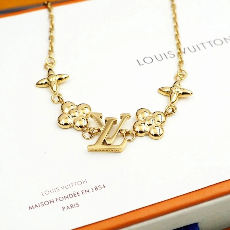 Louis Vuitton Necklaces SmoothTexture 251053