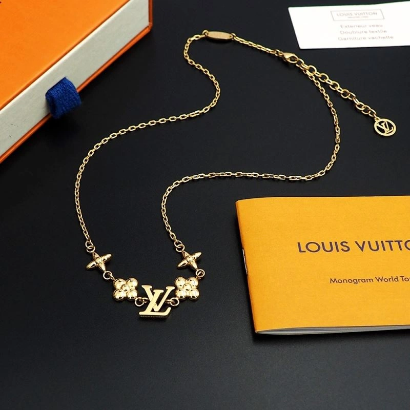 Louis Vuitton Necklaces SmoothTexture 251053