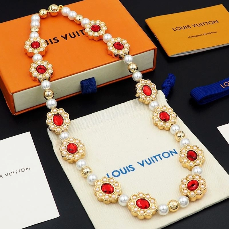 FreshLook Louis Vuitton Necklaces 251058