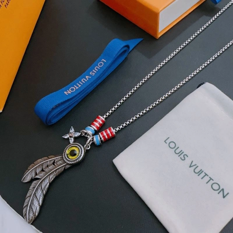 Louis Vuitton Necklaces Durable 251049
