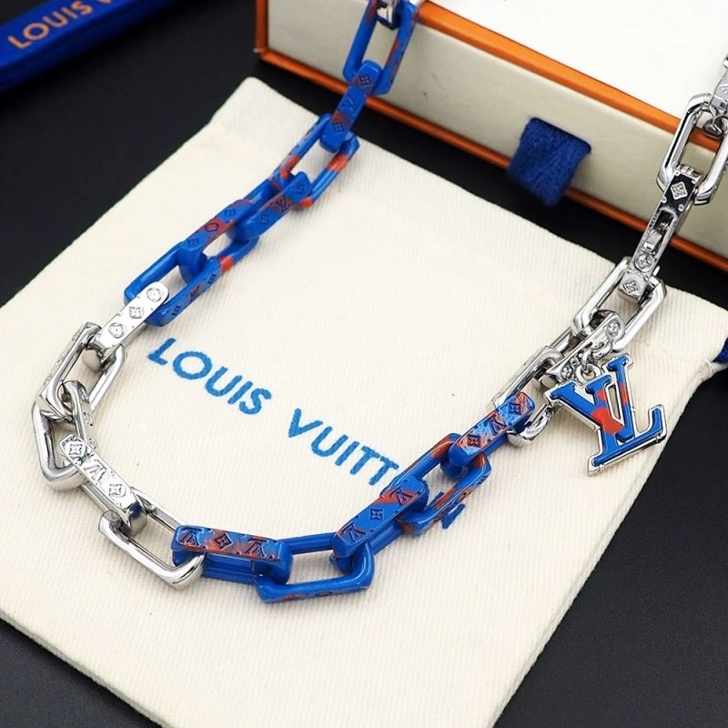 Louis Vuitton Necklaces Bold 251060