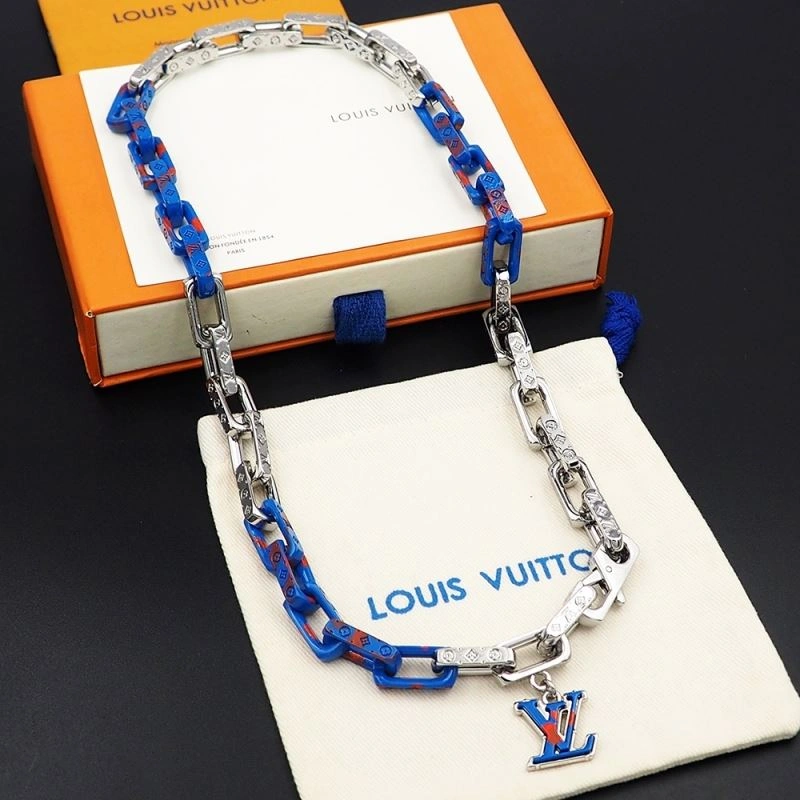 Louis Vuitton Necklaces Bold 251060