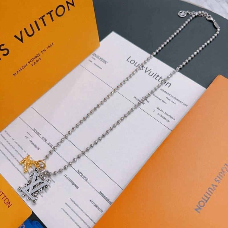 Louis Vuitton Necklaces Refined 251034