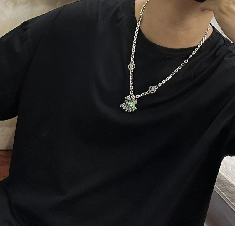 Contemporary Louis Vuitton Necklaces 251027