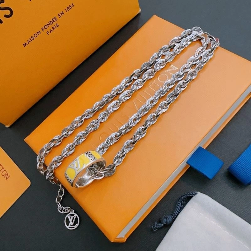 Louis Vuitton Necklaces Stretchable 251023
