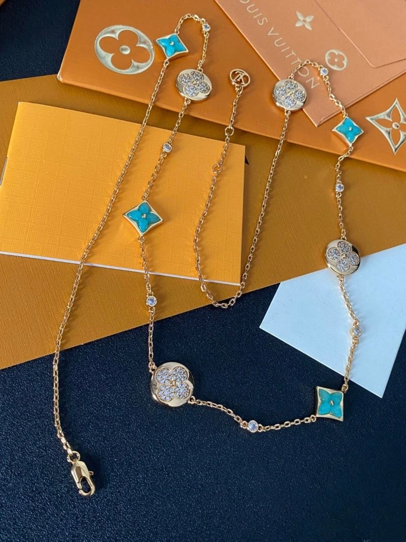 Louis Vuitton Necklaces SmoothTexture 251019