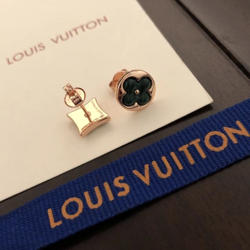 Louis Vuitton Necklaces Practical 251017