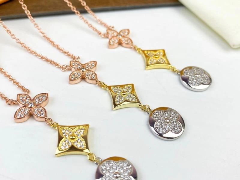 Louis Vuitton Necklaces Durable 251016