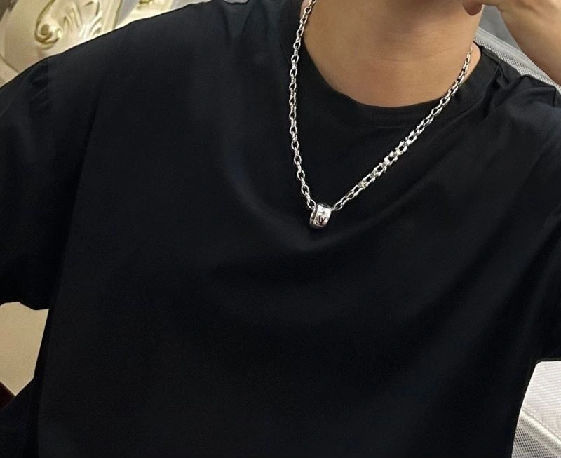 ZipUp Louis Vuitton Necklaces 250994