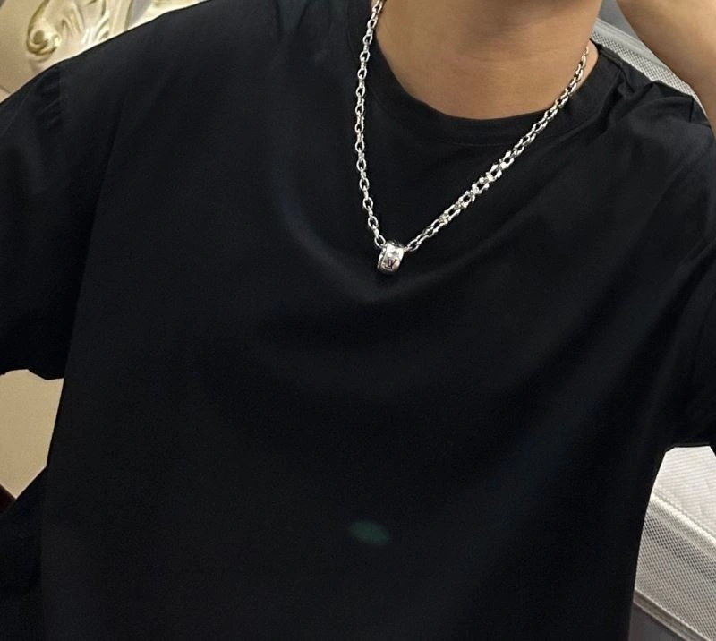 ZipUp Louis Vuitton Necklaces 250994