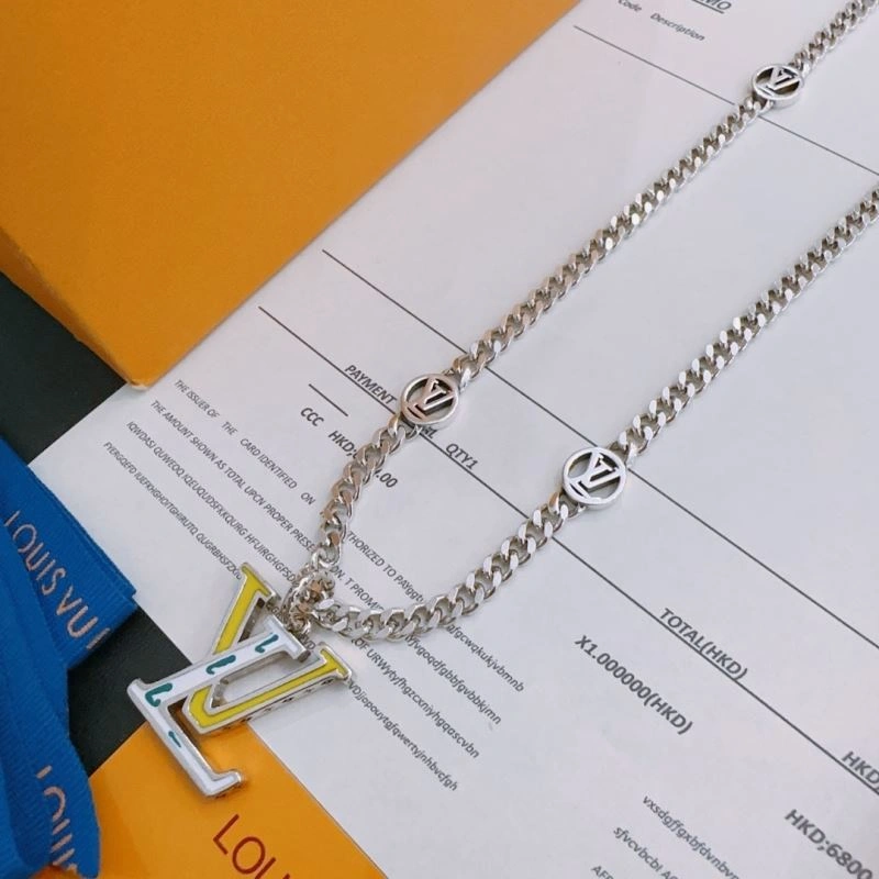 Louis Vuitton Necklaces SmartChoice 250995
