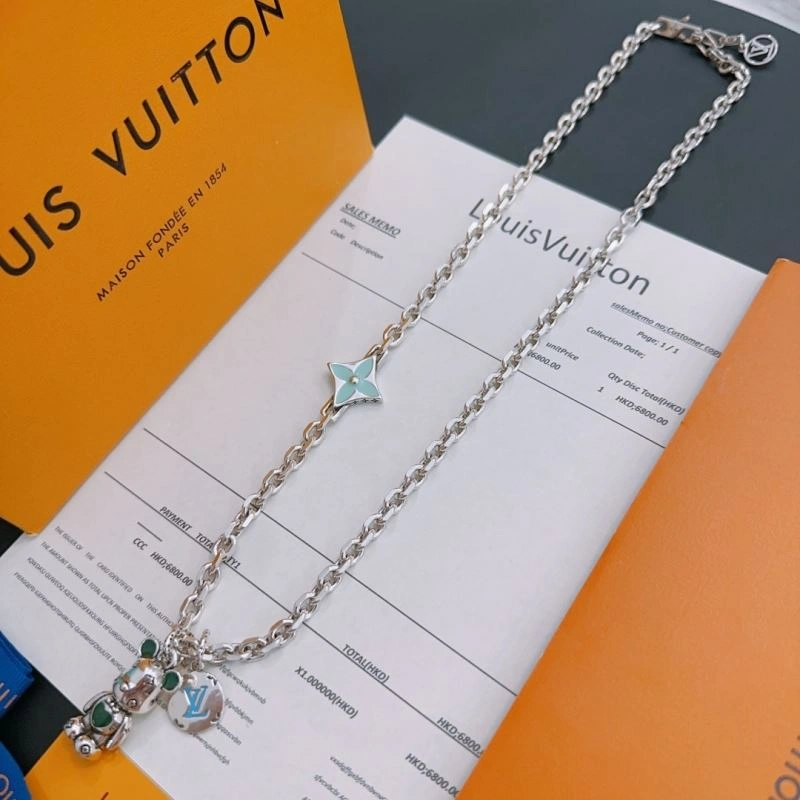 Louis Vuitton Necklaces Lightweight 250988