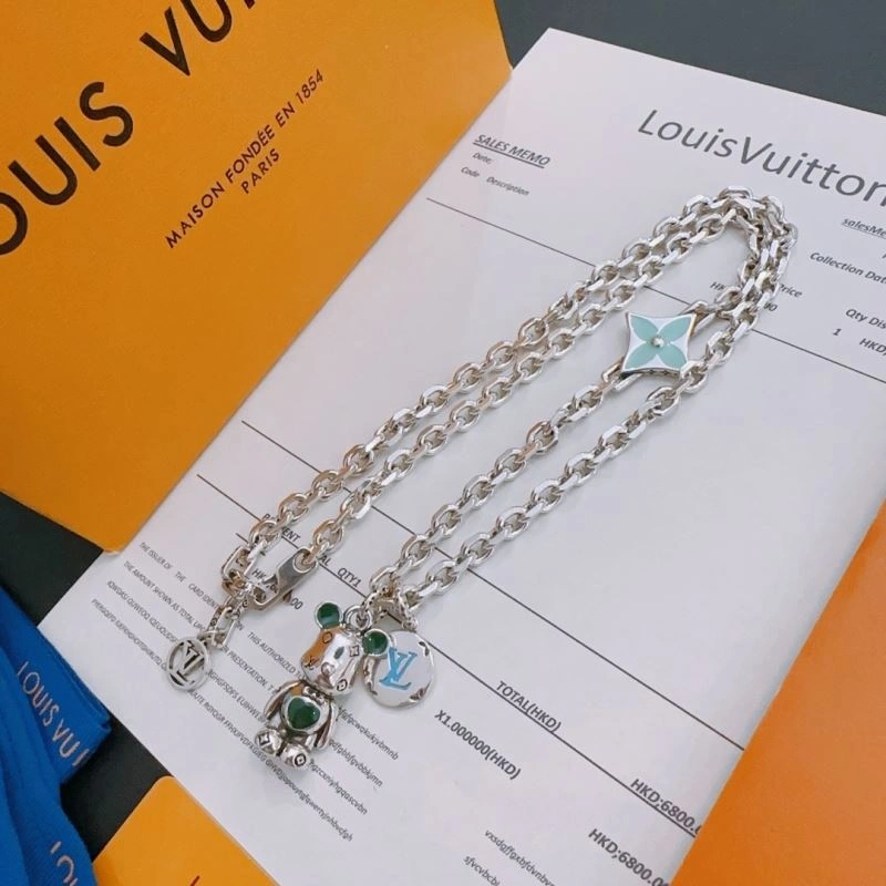 Louis Vuitton Necklaces Lightweight 250988
