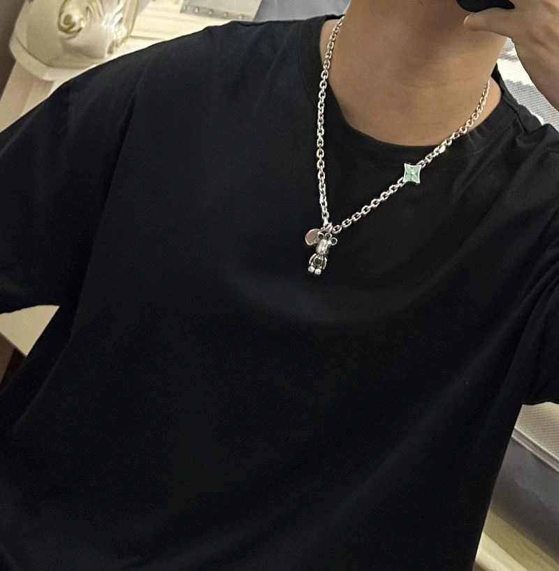 Louis Vuitton Necklaces Lightweight 250988