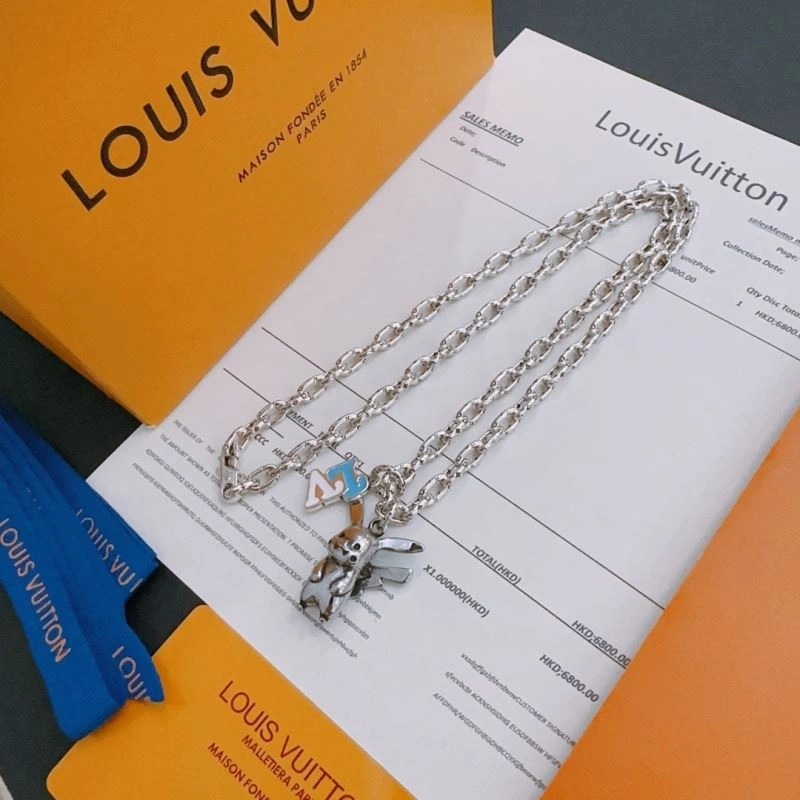 Louis Vuitton Necklaces Minimalist 251004