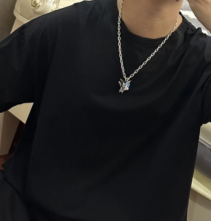 Louis Vuitton Necklaces Minimalist 251004