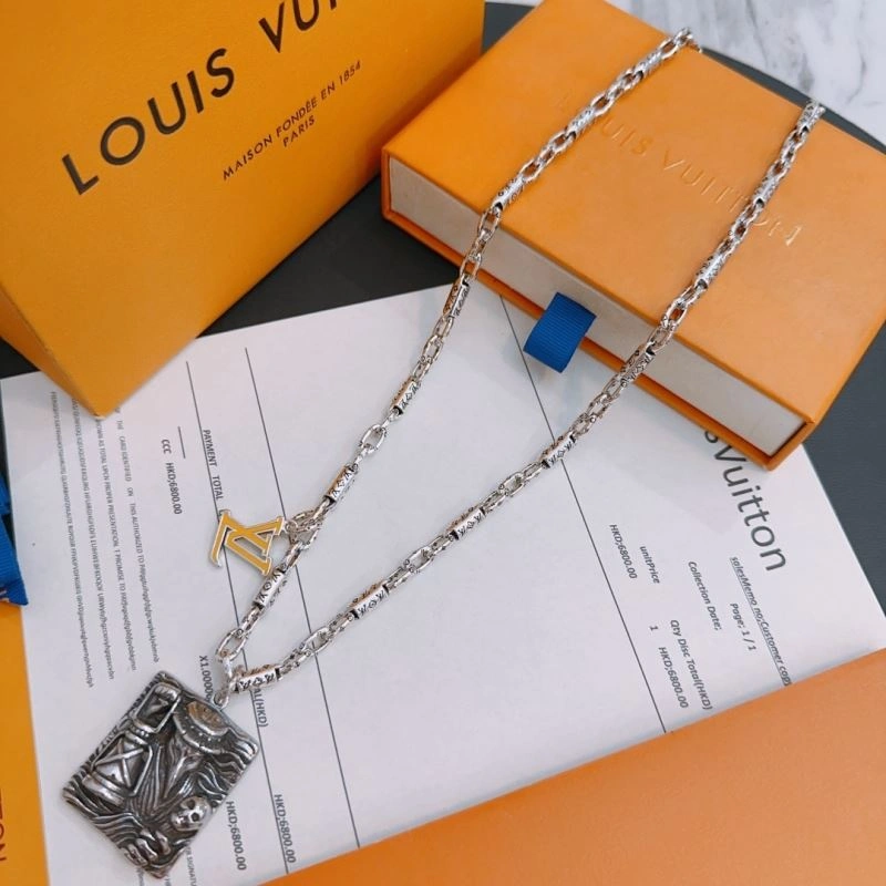 Premium Louis Vuitton Necklaces 250990