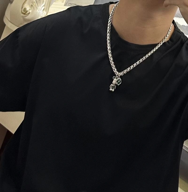Louis Vuitton Necklaces UrbanStyle 251009
