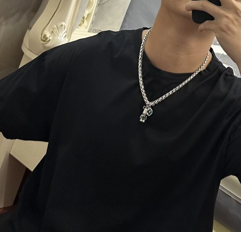 Louis Vuitton Necklaces UrbanStyle 251009