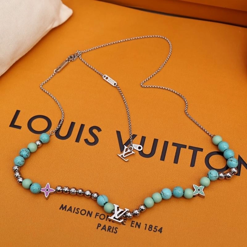 Louis Vuitton Necklaces Stretchable 251006