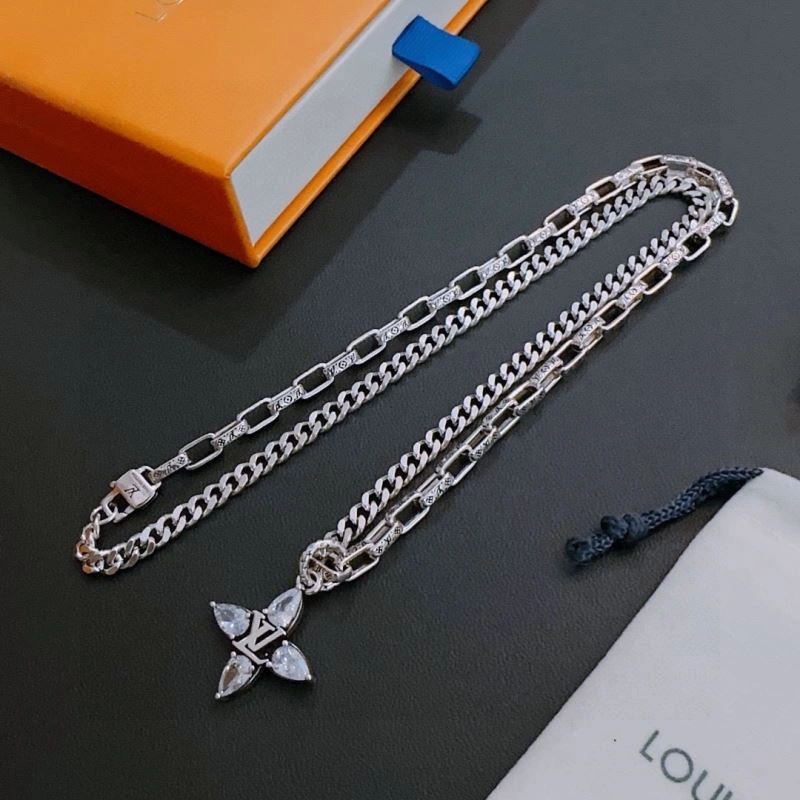 Breathable Louis Vuitton Necklaces 250928