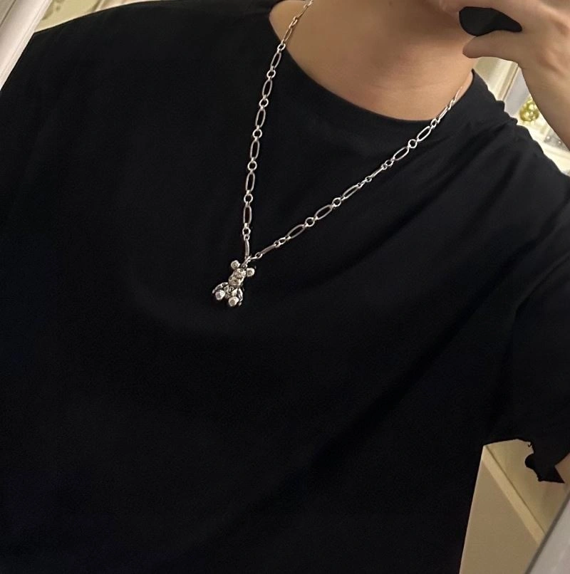 ZeroBulk Louis Vuitton Necklaces 250919