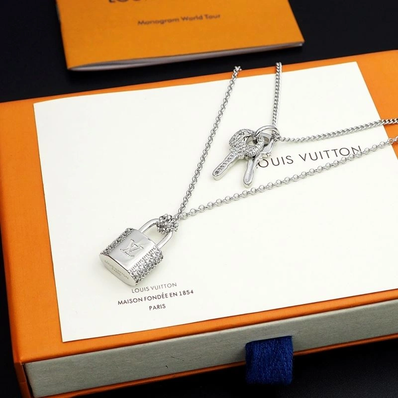 EyeCatching Louis Vuitton Necklaces 250926