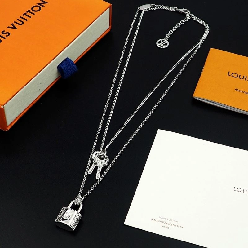 EyeCatching Louis Vuitton Necklaces 250926
