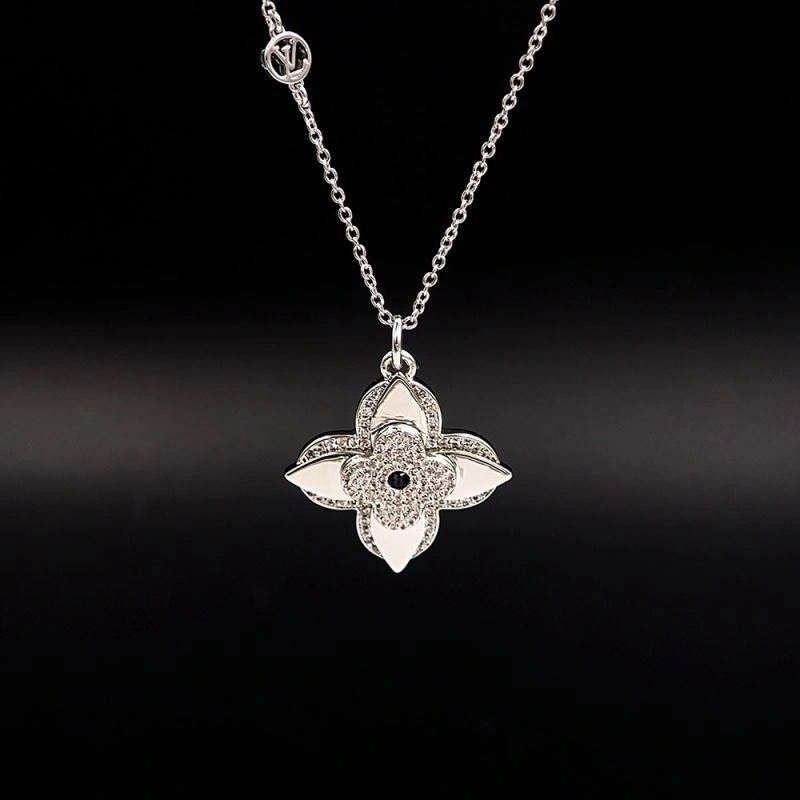 Louis Vuitton Necklaces WaterResistant 250899