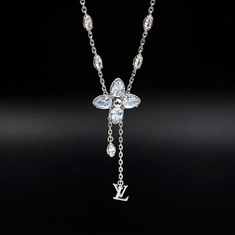 Reliable Louis Vuitton Necklaces 250895