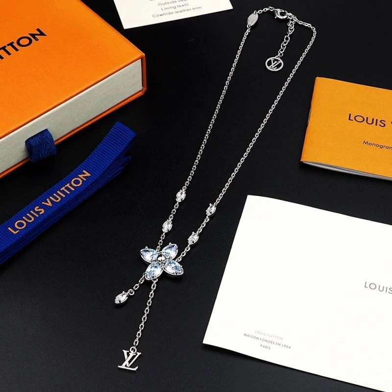 Reliable Louis Vuitton Necklaces 250895