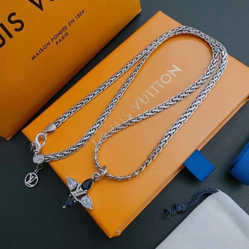 Louis Vuitton Necklaces HighPerformance 250893