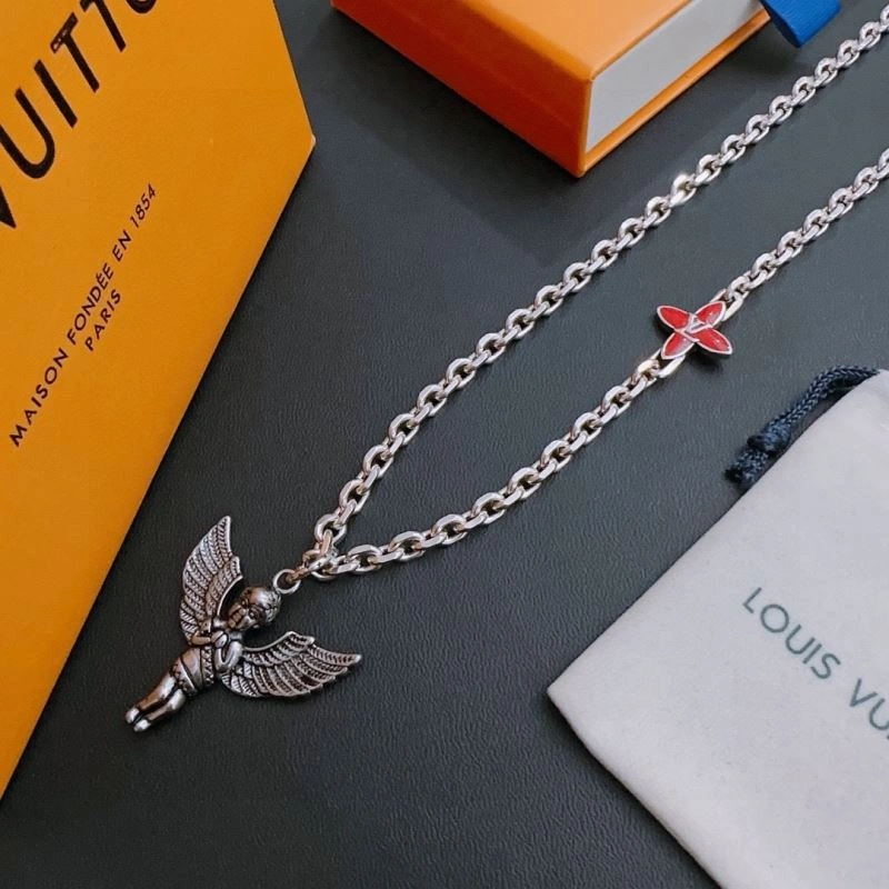 EasyMatch Louis Vuitton Necklaces 250892