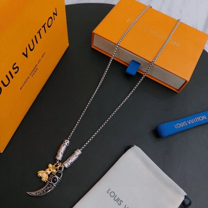 Louis Vuitton Necklaces Popular 250888