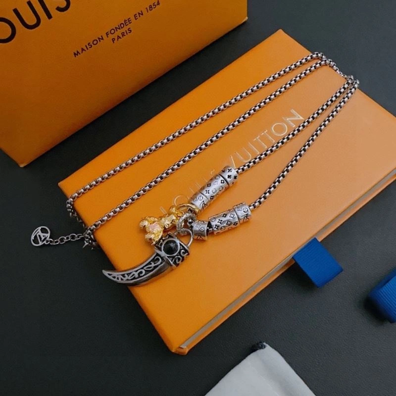 Louis Vuitton Necklaces Popular 250888