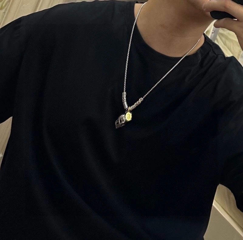 Louis Vuitton Necklaces Sustainable 250862