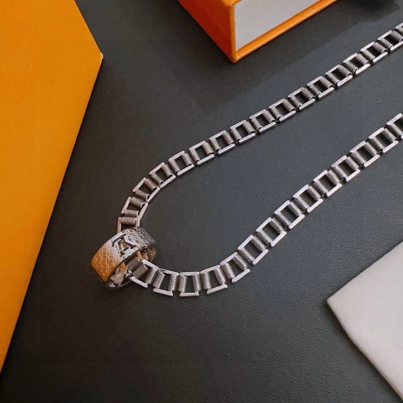 SunProtective Louis Vuitton Necklaces 250878