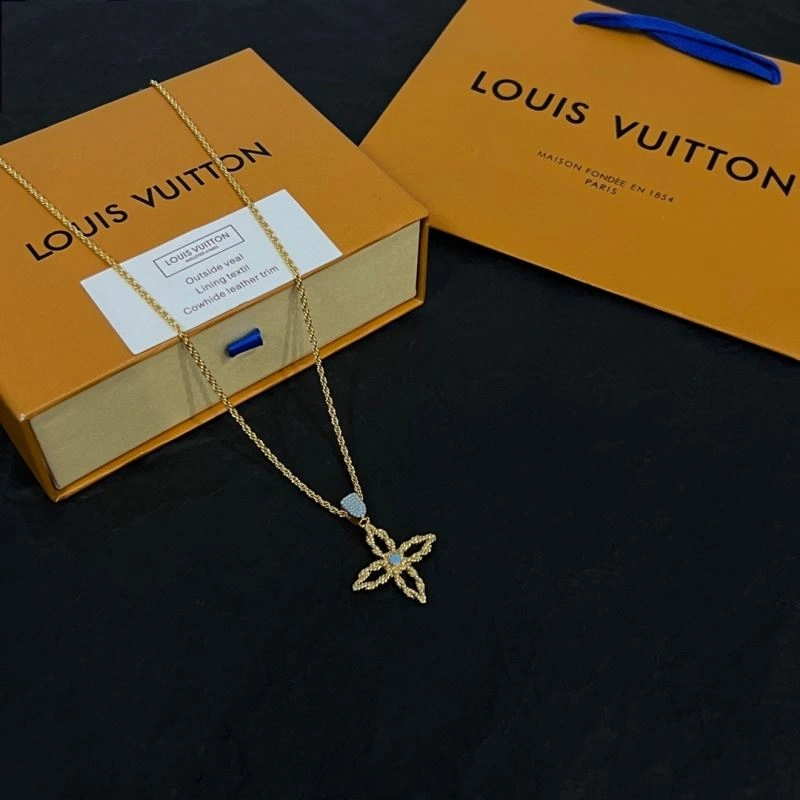 Louis Vuitton Necklaces SoftTouch 250867