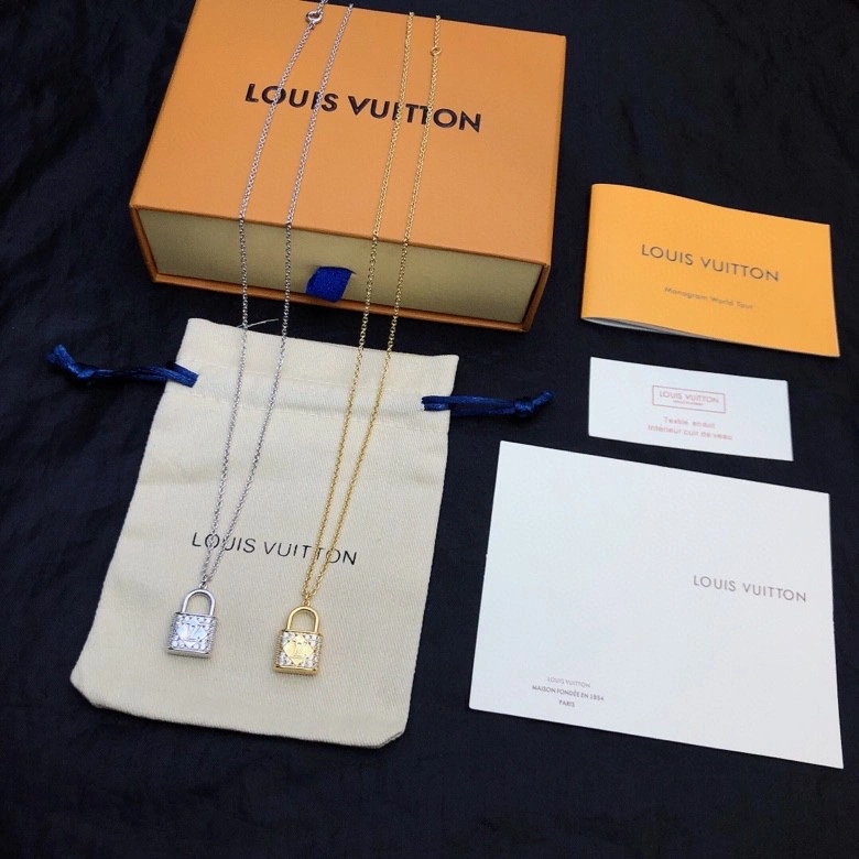 GoodFit Louis Vuitton Necklaces 250891