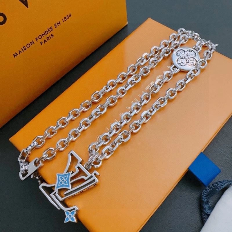 Unique Louis Vuitton Necklaces 250565