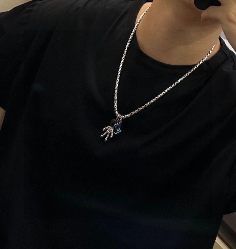 Affordable Louis Vuitton Necklaces 250549