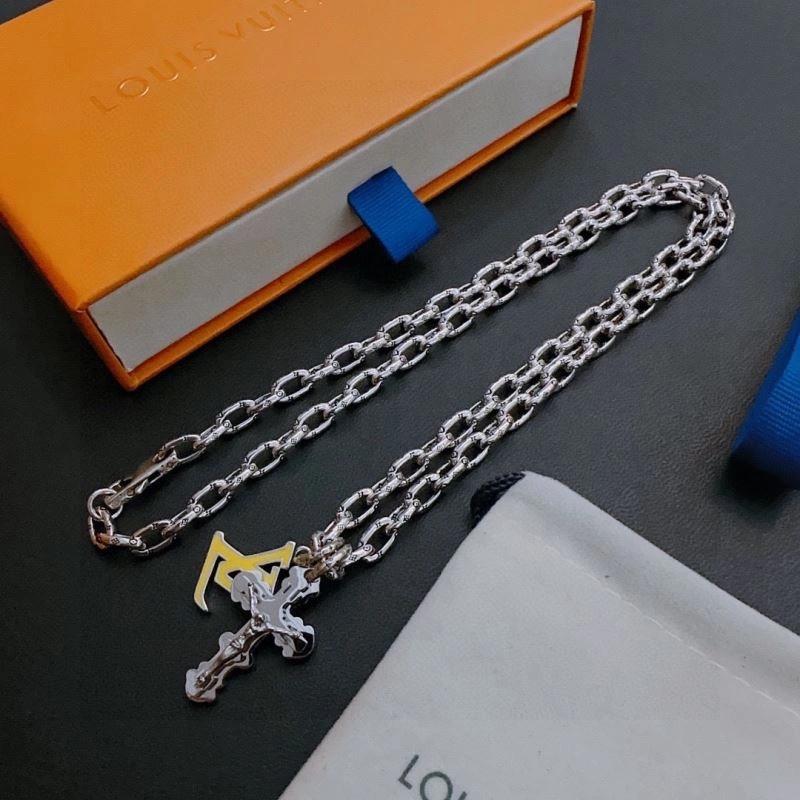 Comfortable Louis Vuitton Necklaces 250537