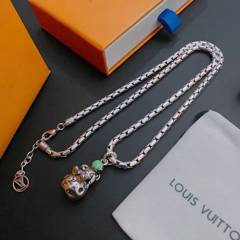 Louis Vuitton Necklaces TravelReady 250558