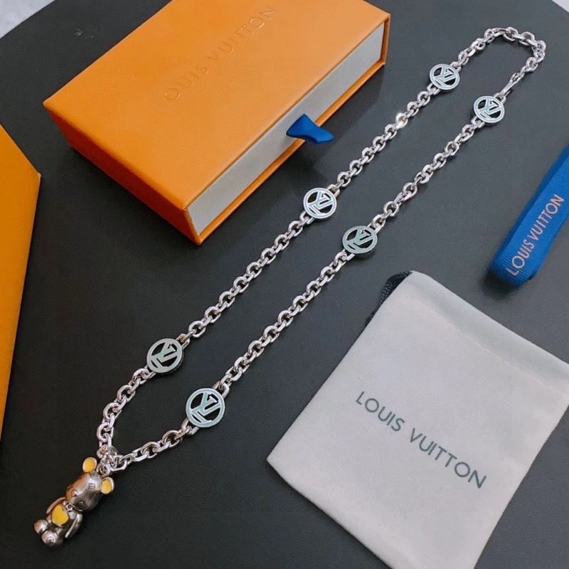 Louis Vuitton Necklaces UrbanStyle 250562