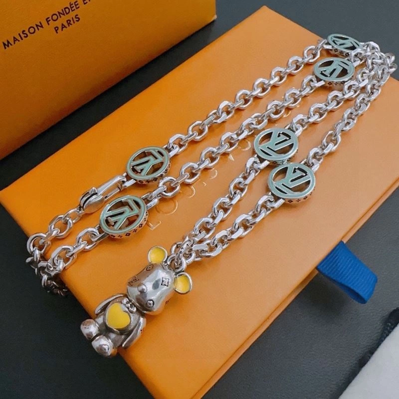 Louis Vuitton Necklaces UrbanStyle 250562