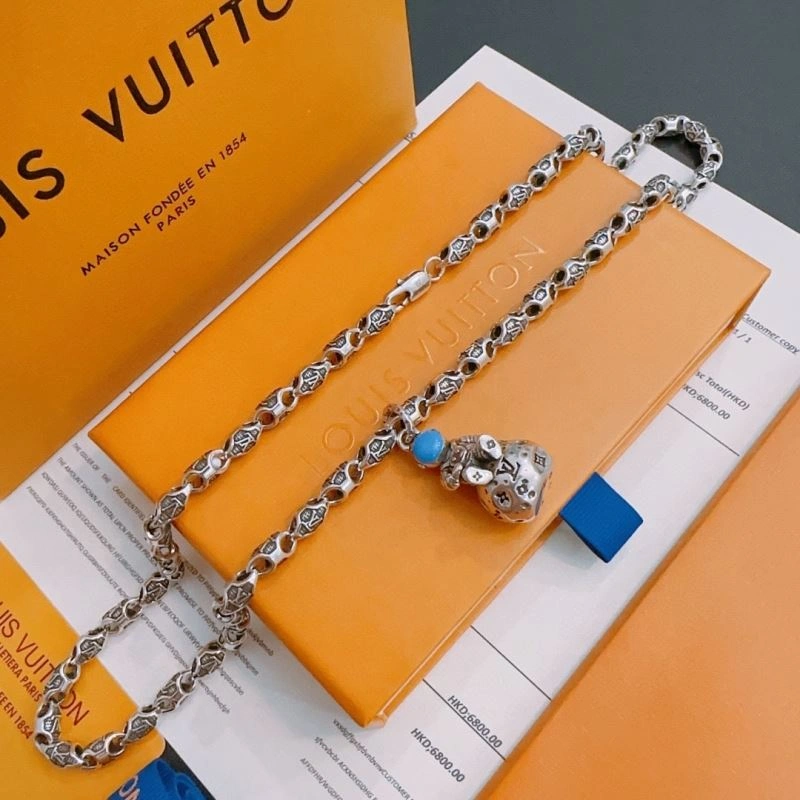 Stretchable Louis Vuitton Necklaces 250551