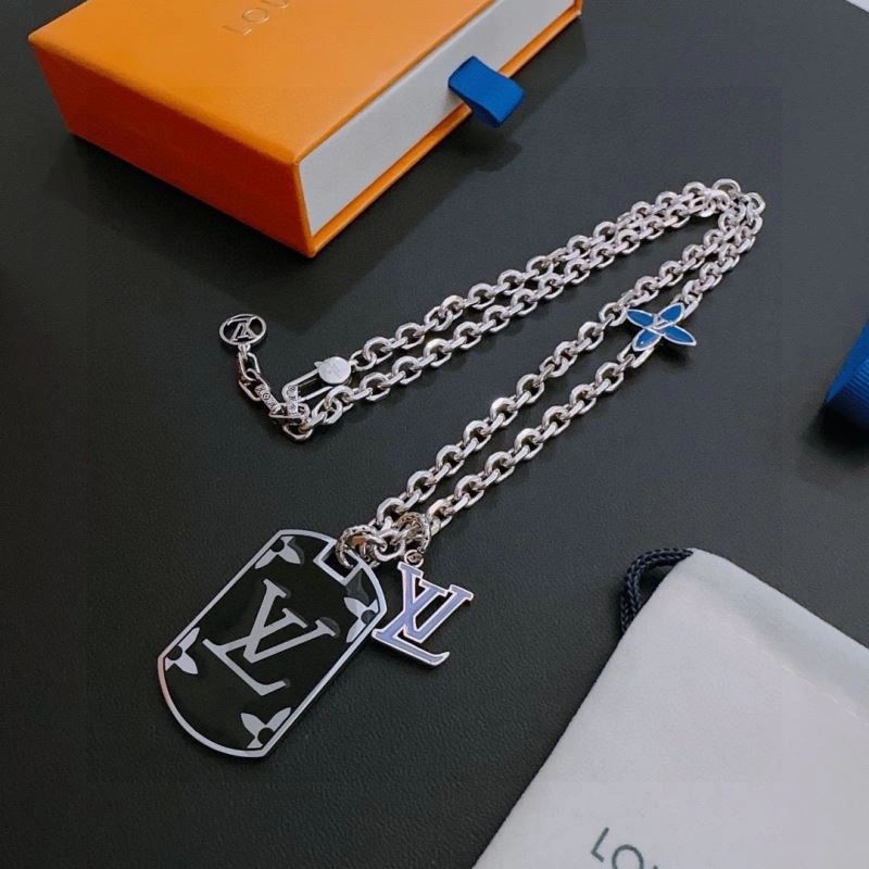 Louis Vuitton Necklaces MultiPurpose 250540